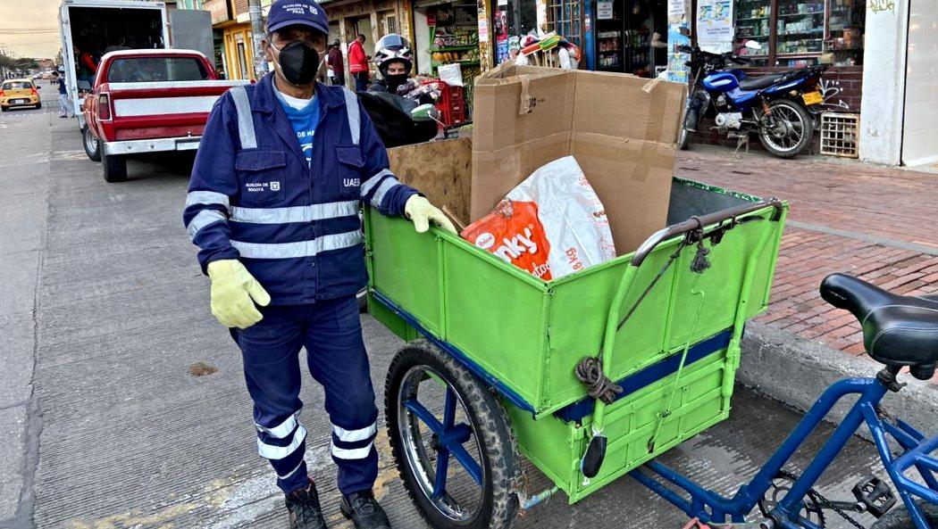 Reciclador de la Uaesp cumple protocolos de bioseguridad al pie de la letra.