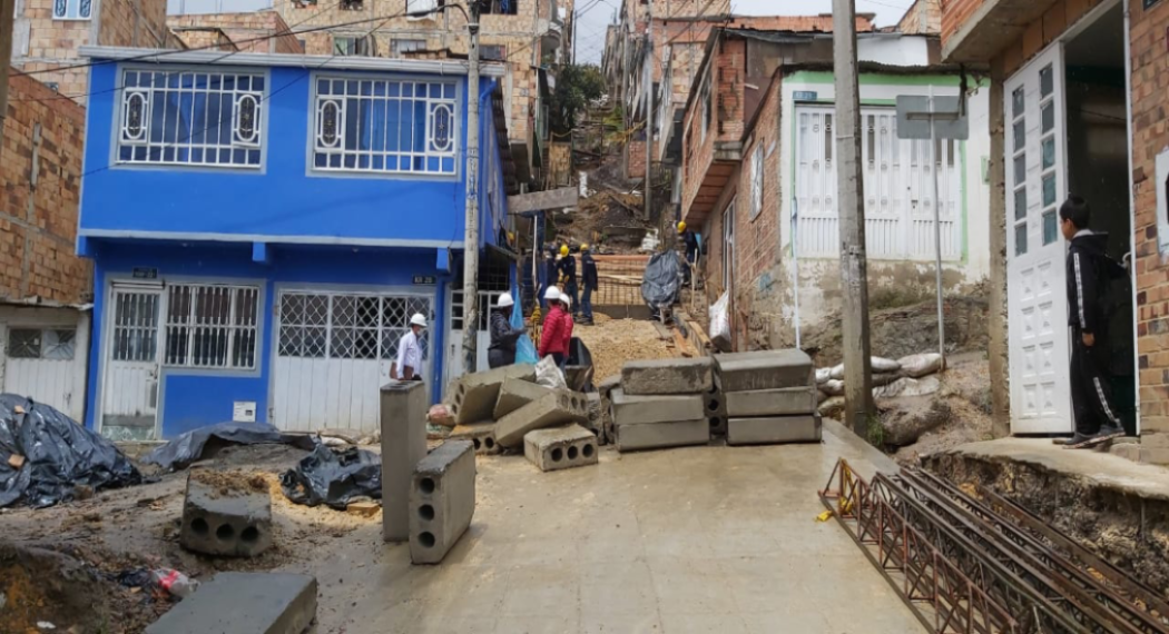 Mejoramiento de vías en la localidad de Usme - Foto: @habitatbogota