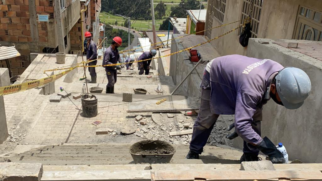 Avance de obras en el Mirador Illimaní en Ciudad Bolívar - Foto: Secretaría del Hábitat