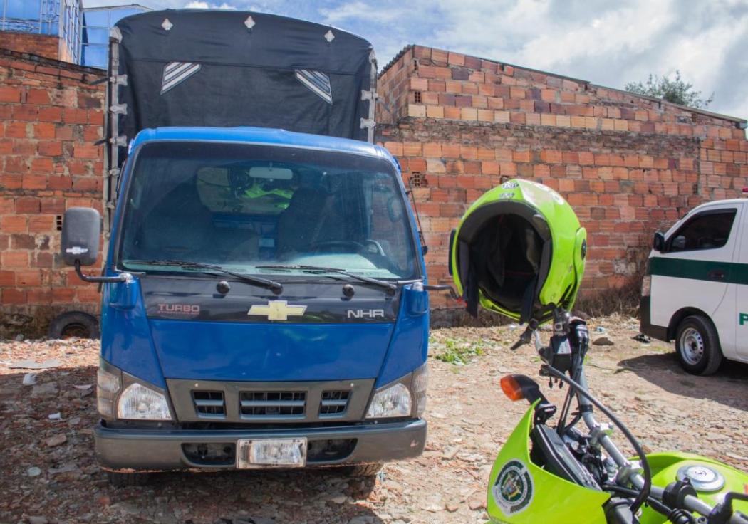 Camión que había sido robado en Bosa y luego transportado hasta San Cristobal fue recuperado por autoridades de esta localidad