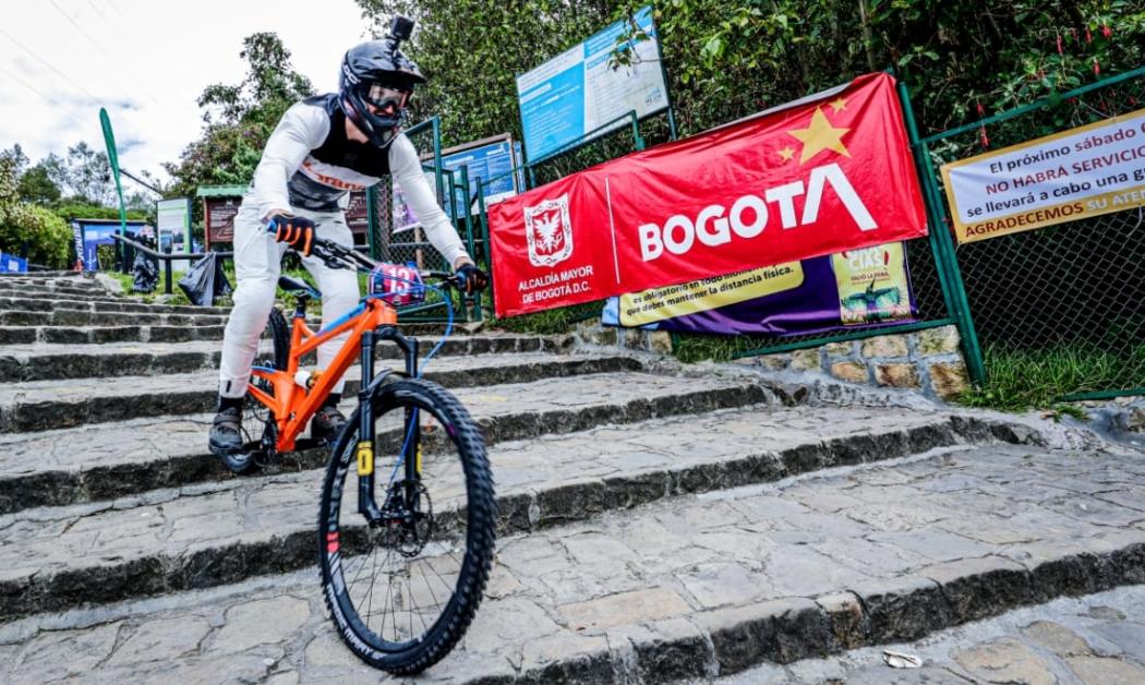 Downhill Monserrate