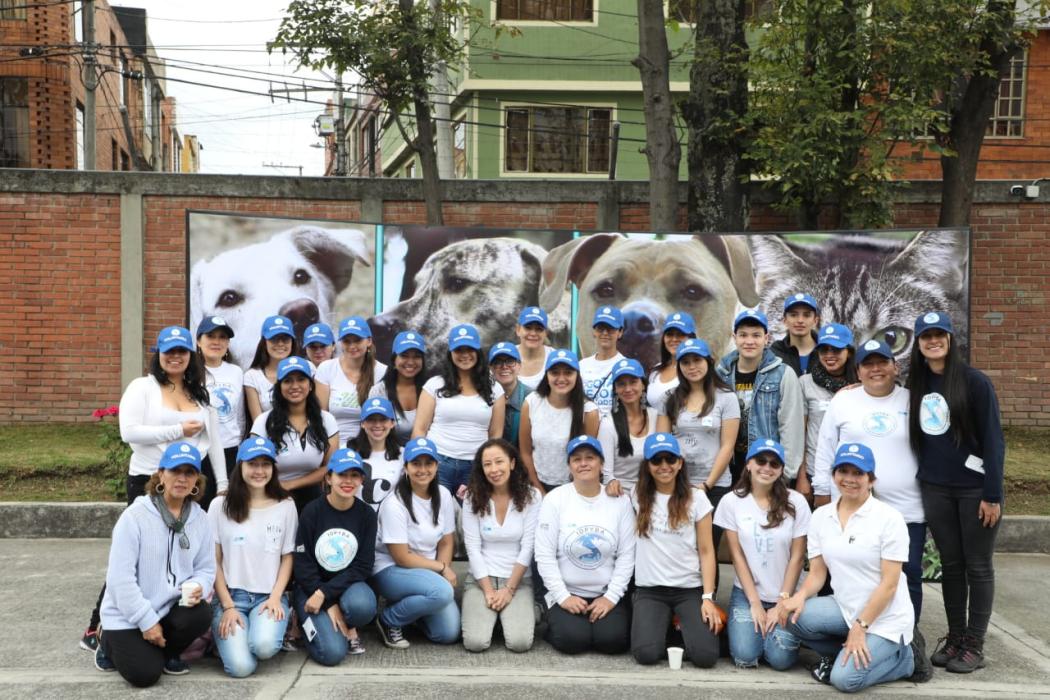 Entregarlo todo sin esperar nada a cambio, es la frase que caracteriza el trabajo de los más de 700 voluntarios que hacen parte de la entidad. Foto: IDPYBA