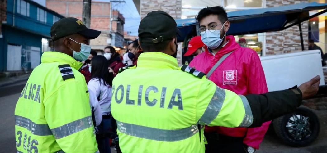 El operativo se llevó a cabo en los barrios Tres Reyes, Santo Domingo y Caracolí. 