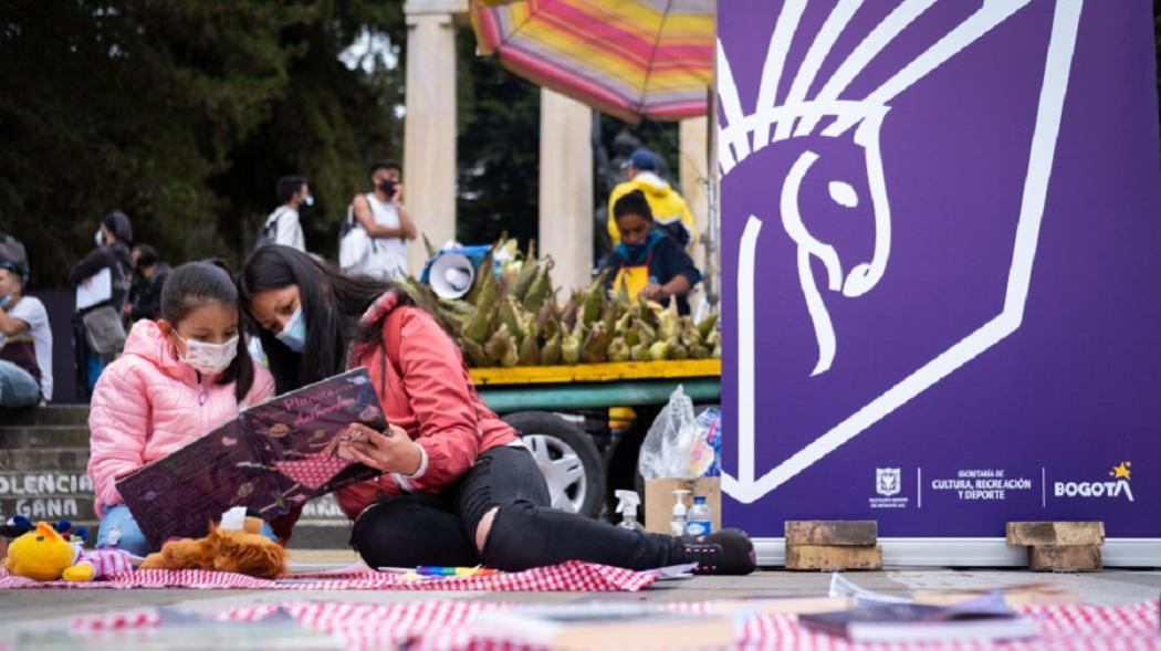 La Escuela contará con espacios como seminarios, escuelas comunitarias con un enfoque poblacional y encuentros con renombrados especialistas. Foto: BiblioRed.