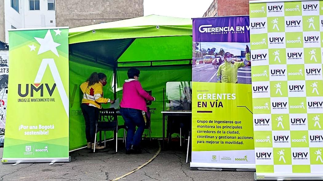 Carpa de atención al ciudadano.