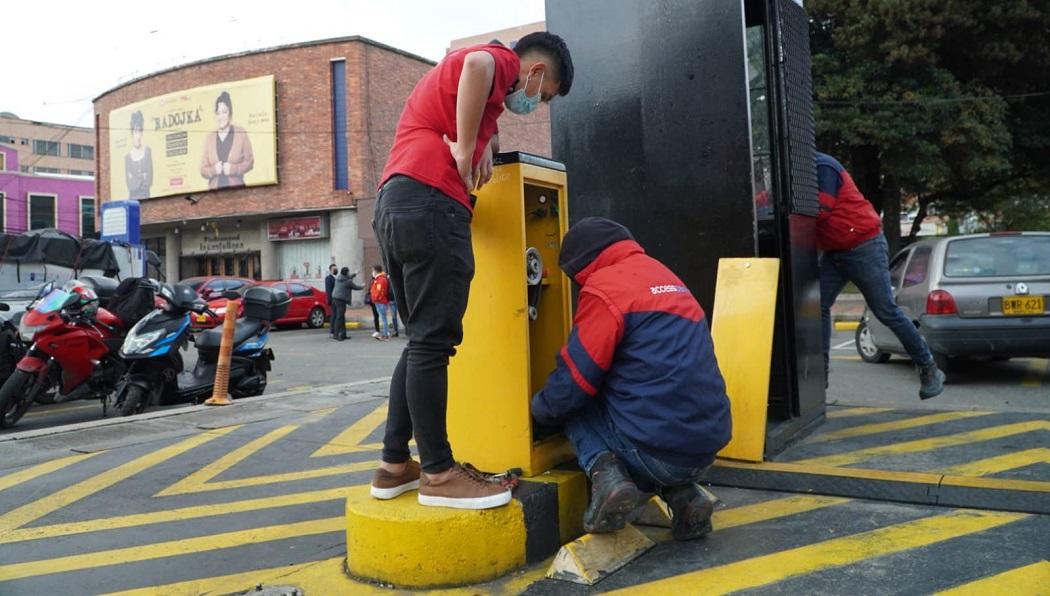 En este estacionamiento se estaba cobrando de manera indebida el estacionamiento de vehículos y motocicletas hace más de dos años