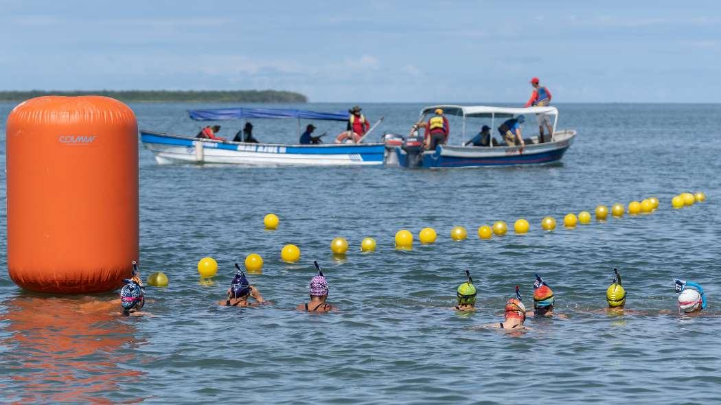 Oro, plata y bronce para Bogotá en actividades subacuáticas Juegos Mar y Playa