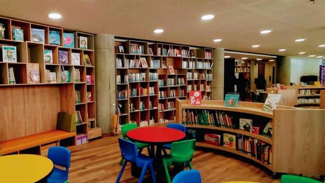 Imagen del interior de la biblioteca