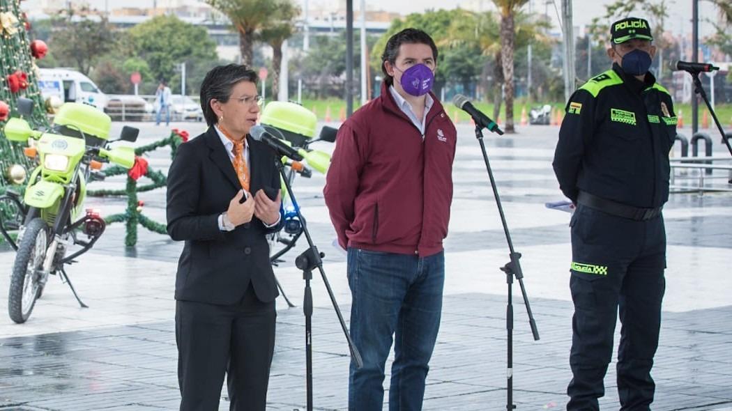 La alcaldesa, Claudia López, entregó detalles del dispositivo de seguridad que tendrá la ciudad para las fiestas de fin de año. Foto. Alcaldía.