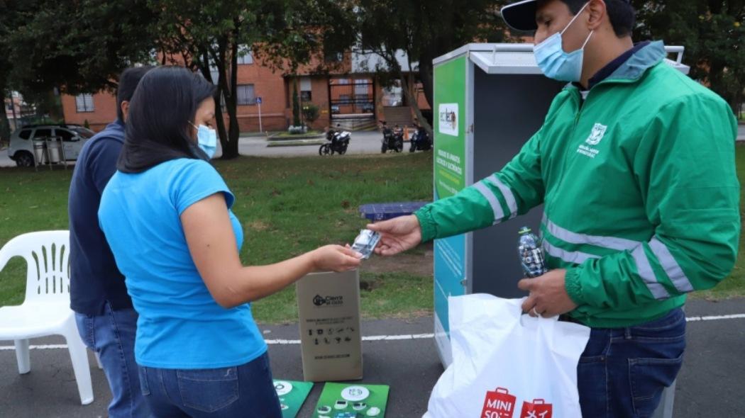 Engativá tuvo exitosa jornada de recolección de residuos especiales