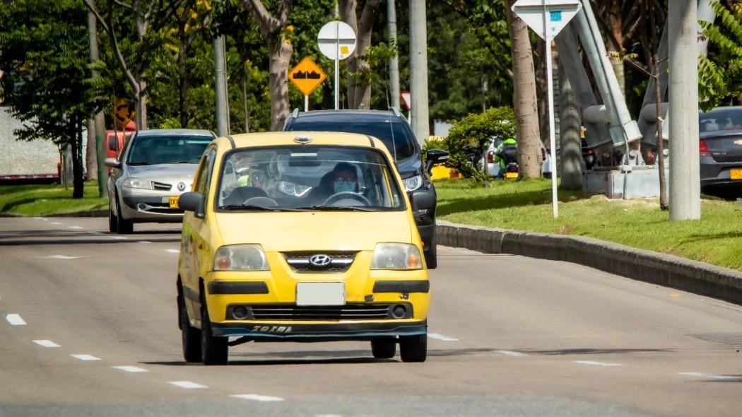 Decreto 004: fija nuevas tarifas para los taxis en Bogotá este 2022