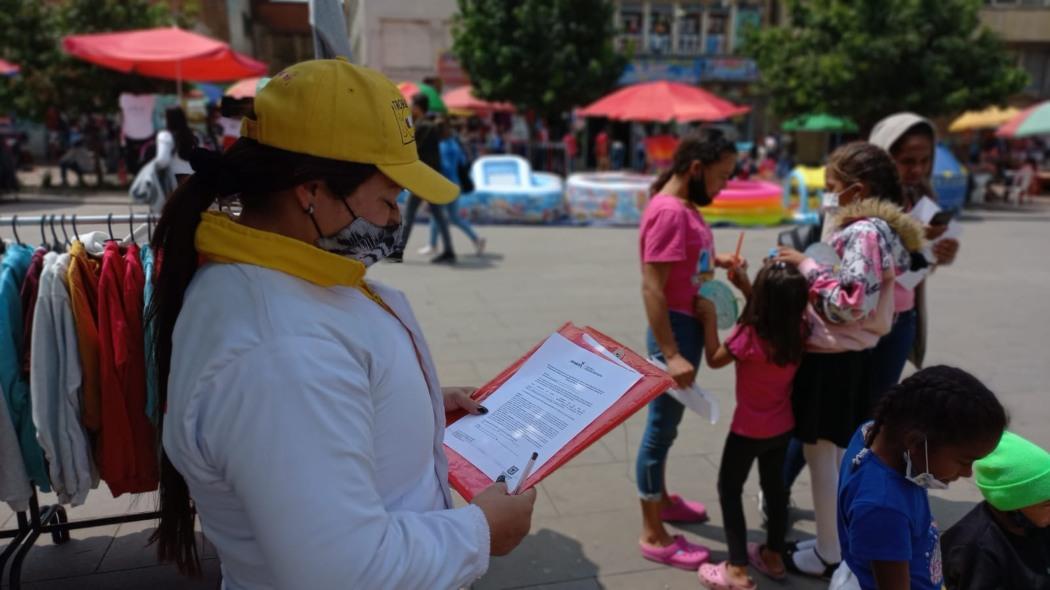 El Distrito busca a niños en condición de mendicidad y trabajo 