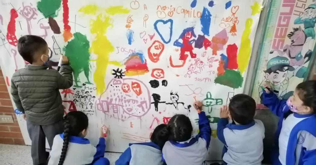 ‘El Arte Escucha’ un proyecto que ha beneficiado a más de 700 estudiantes