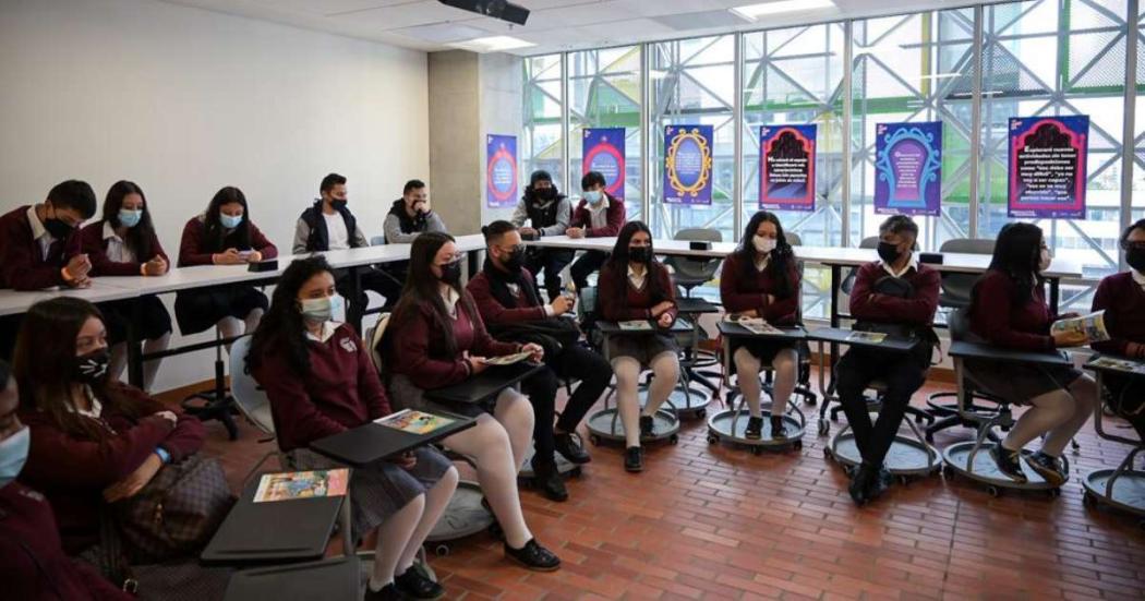 Nuevas herramientas de orientación para los jóvenes de Bogotá