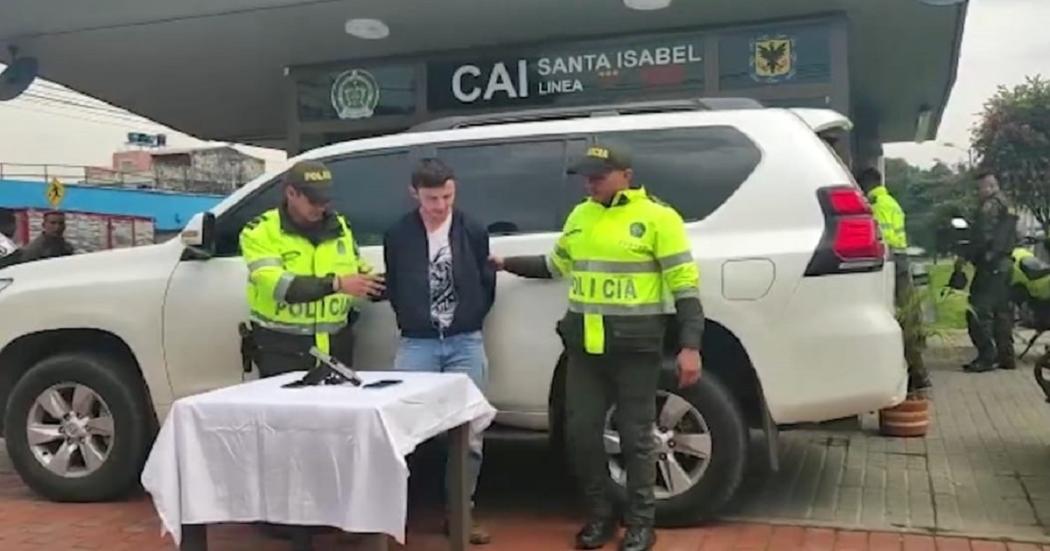 Policía frustró hurto de camioneta, capturó a 1 persona e incautó arma