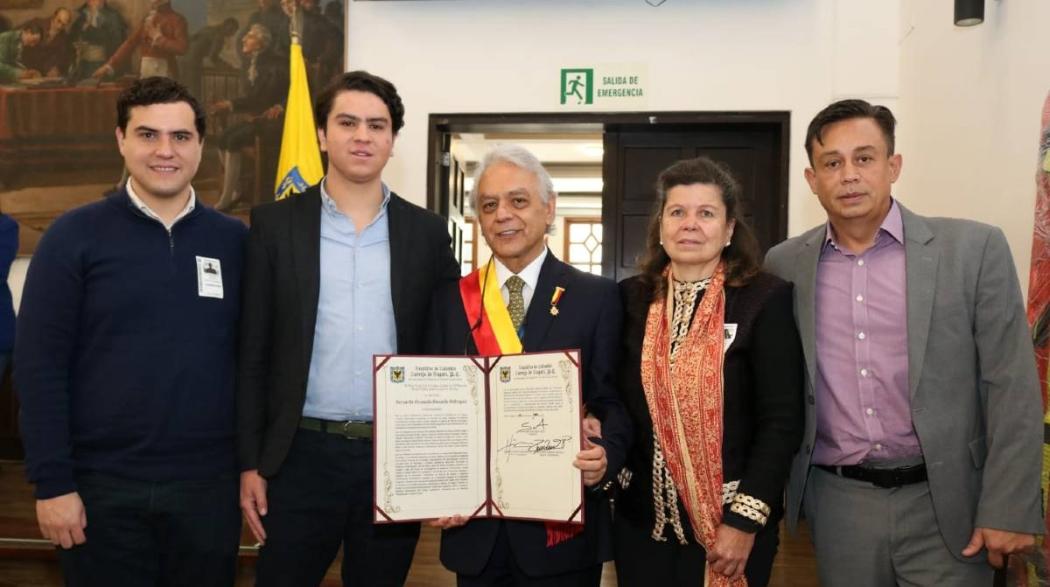 Concejo reconoció aportes a la ciencia al Dr. Bernardo Camacho IDCBIS