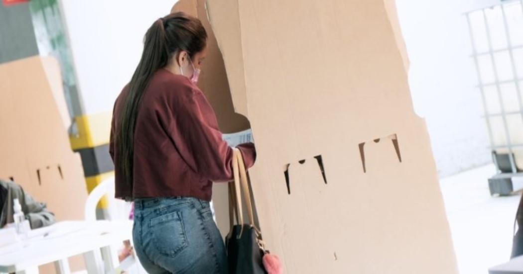 ¿A qué hora abren y cierran los puestos de votación hoy 19 de junio? 