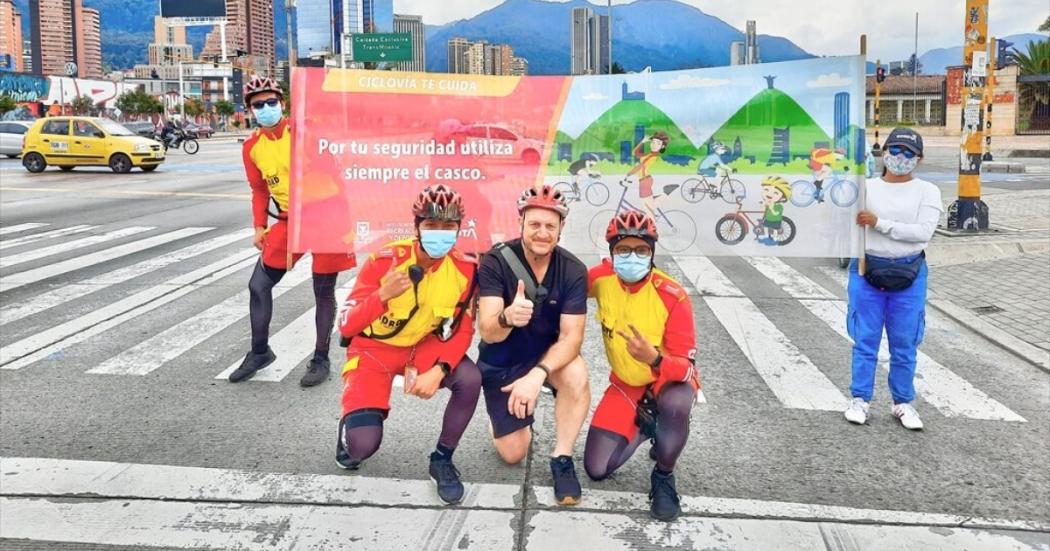 Periodista Marc Wessel en Ciclovía