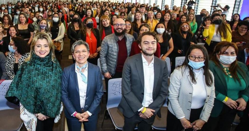 420 servidores de Sec. Educación ingresaron a planta permanente de personal