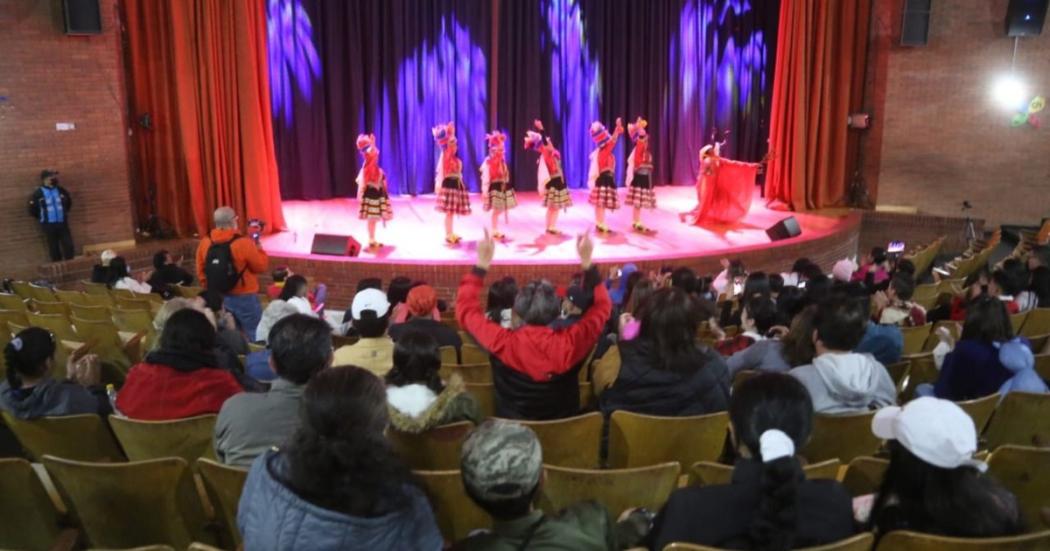 El arte y la cultura se tomaron Usaquén con la reapertura del Teatro Servitá