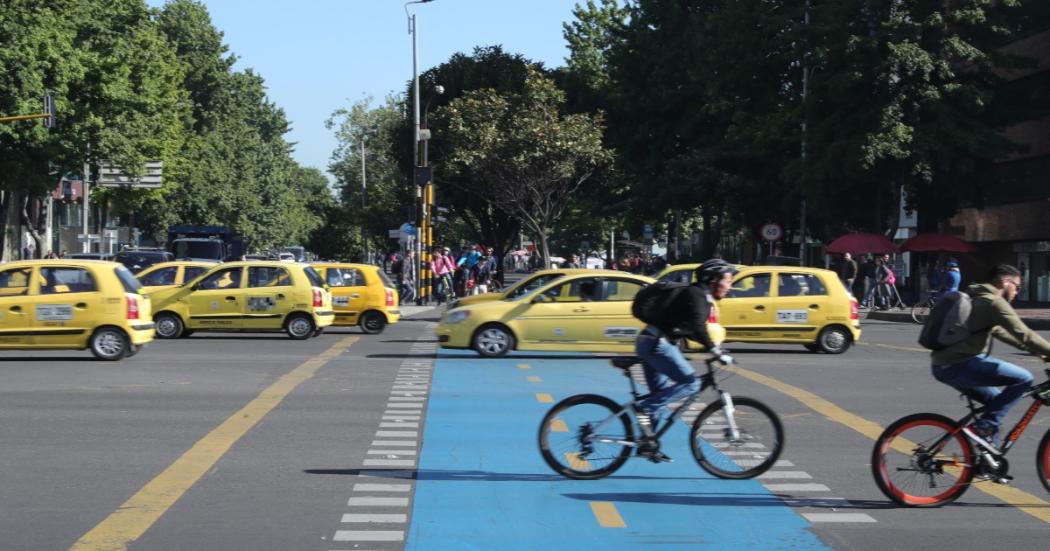 Pico y placa para taxis durante el día sin carro y sin moto en Bogotá