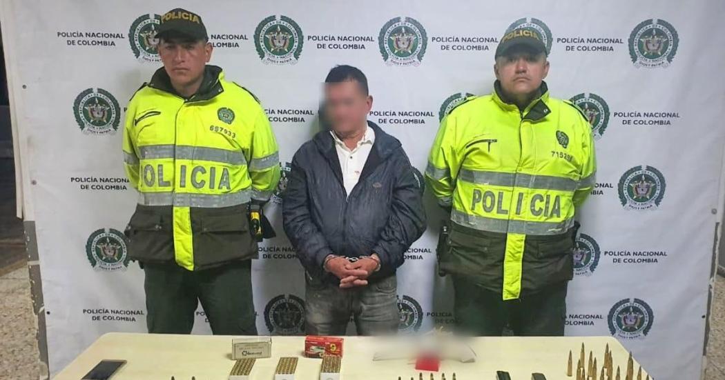 Capturan a hombre con revólver y 200 cartuchos de diferentes calibres