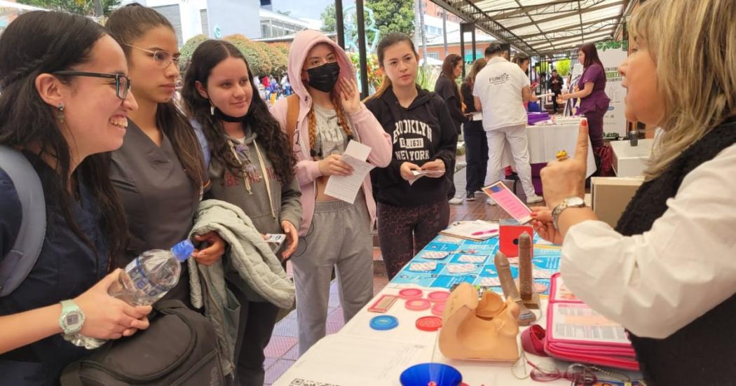  Feria de derechos sexuales y reproductivos para educar a los jóvenes