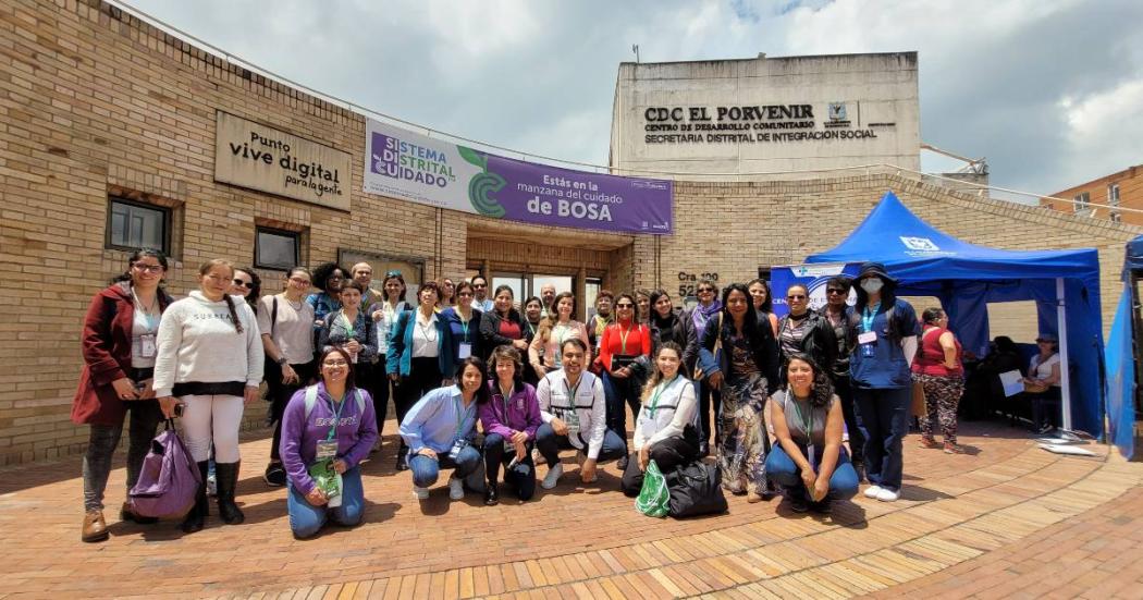 Recorrido por las Manzanas de Cuidado. Encuentro Internacional Mujer