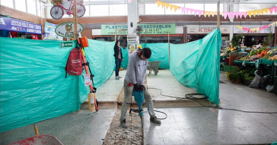 ¡Así avanzan obras de mejoramiento en plazas de mercado 20 de Julio y Quirigua!