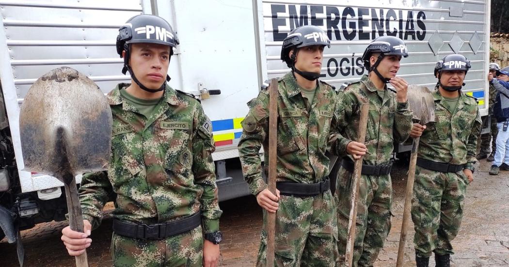 Con pala al hombro, Ejército, Policía y Distrito enfrentan emergencia invernal 