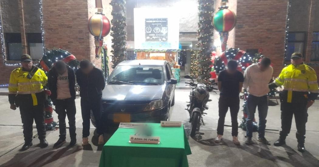 Capturados 4 hombres que engañaron y hurtaron conductor de plataforma