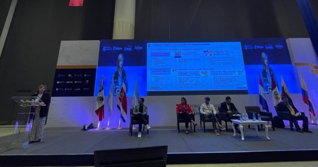 Educación participó en Foro Ciudades del Aprendizaje de Latinoamérica