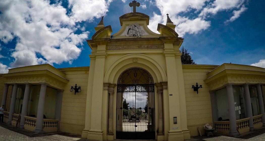 Así será la atención en Cementerios Distritales durante Semana Santa