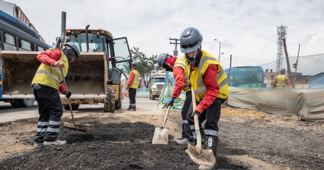 Transita con precaución atendiendo las señales viales para que puedas efectuar t