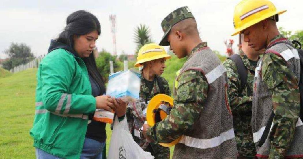 Distrito realizó jornada de limpieza en el conector Media Luna del Sur