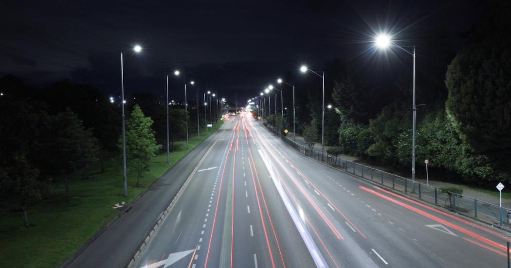 Autopista Norte y calle 170 estrenan alumbrado público tipo LED 