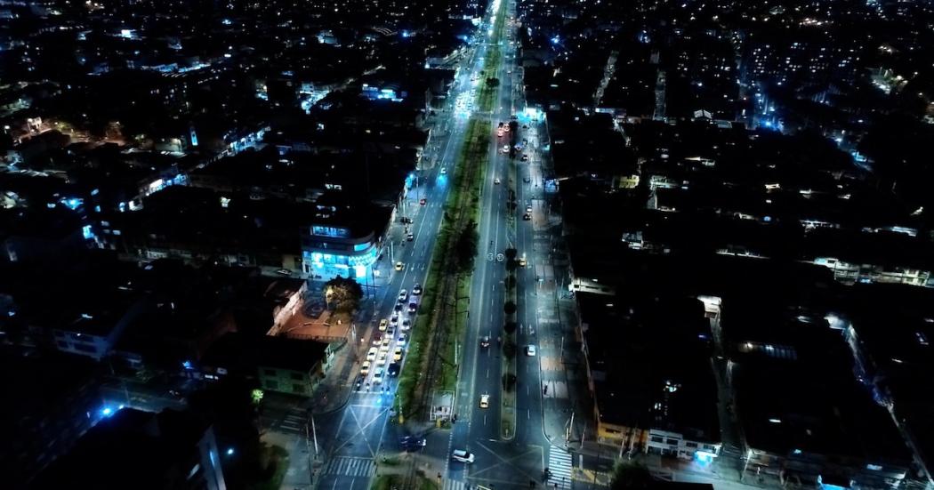 Bogotá tiene nuevo alumbrado público en 42,7 km de vías principales