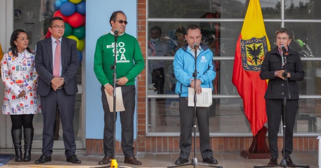 Deyanira Ávila, secretaria de Movilidad; William Mendieta, secretario Jurídico D