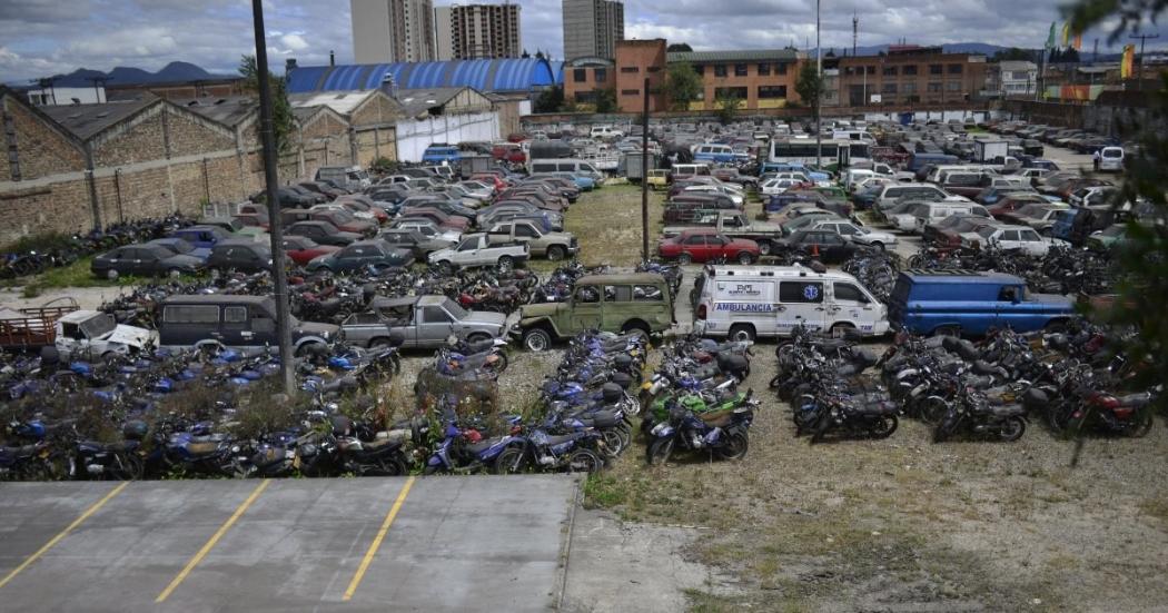 Secretaría Movilidad abre subasta de vehículos declarados en abandono