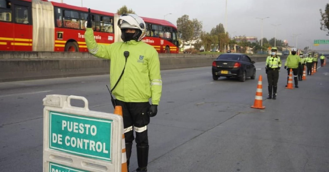 Éxodo y retorno en Bogotá por festivo de la Independencia de Cartagena