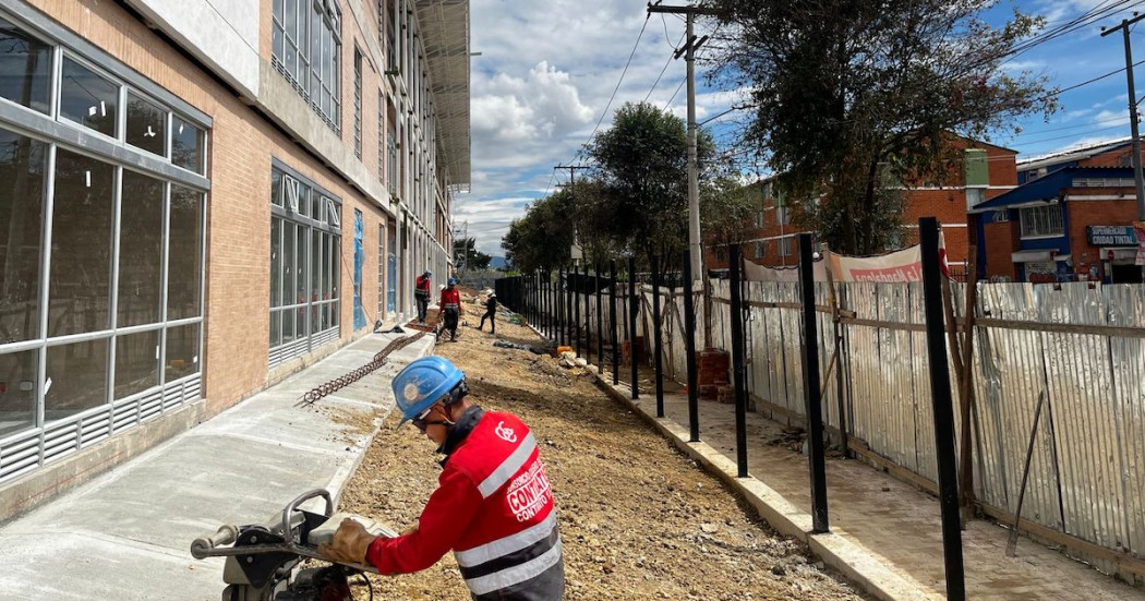 Hay 120 vacantes para trabajar en obra de colegio en Kennedy