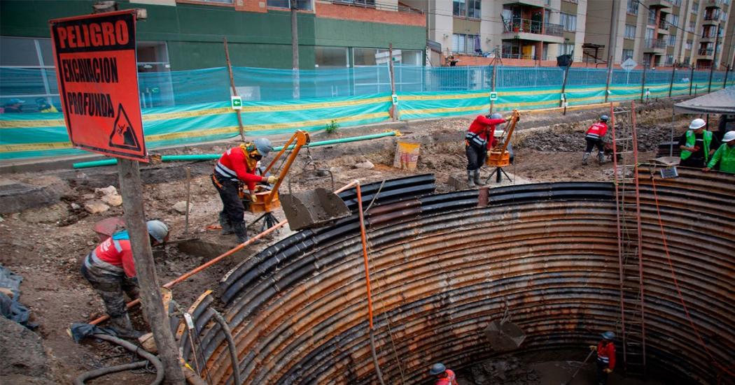 Con obra de la Av. Laureano se instalan 220 m del colector de aguas Buenavista