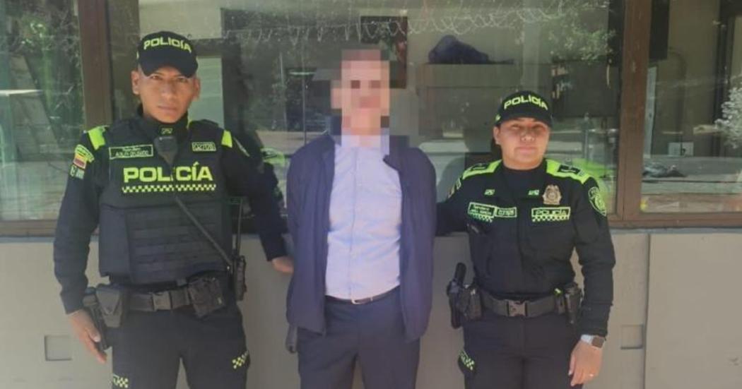 Capturan a hombre que se hacía pasar por policía judicial en Bogotá 