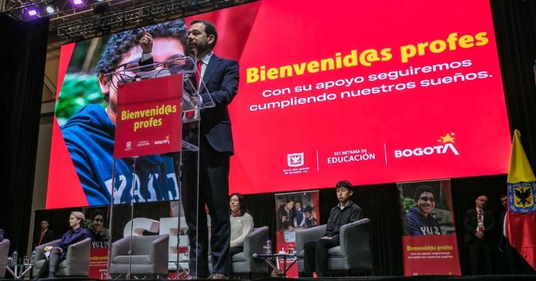 Discurso del Alcalde Carlos Galán en posesión de más de 5.500 maestros