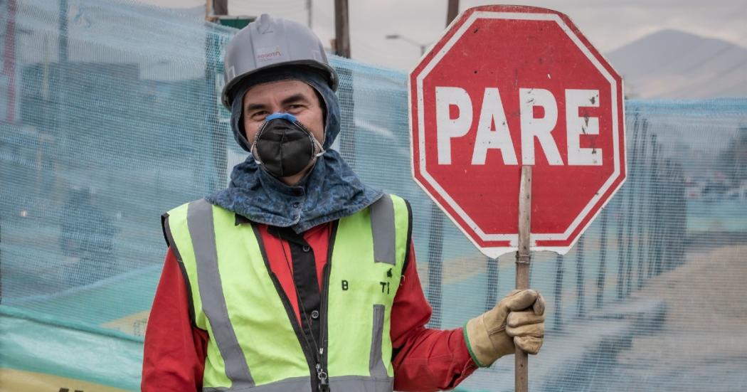 Por obras hay cierre total de calzada de la avenida carrera 68 con calle 1 sur 