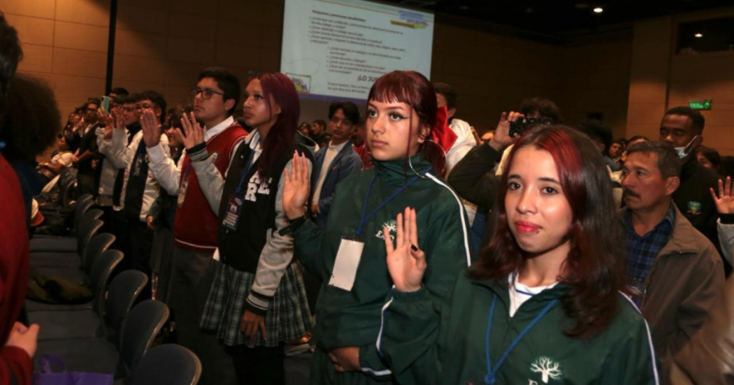 Personeras y personeros estudiantiles tomaron posesión de su cargo