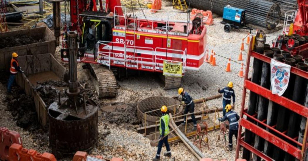 Así se construyen los pilotes para el viaducto de la Línea 1 del Metro