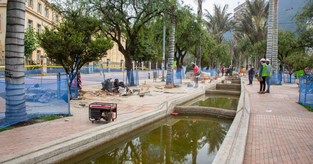 A paso firme avanzan obras de revitalización del Eje Ambiental de la av. Jiménez