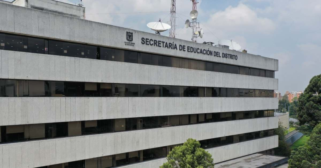 En el INEM de Kennedy, Secretaría de Educación abierta al diálogo