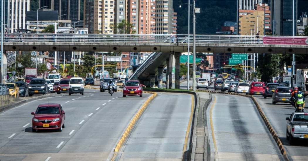 Pico y placa vehículos particulares y taxis en Bogotá 20 de mayo 2024